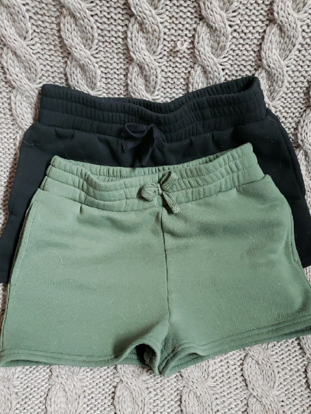Drawstring Comfy Shorts - Picture 2 of 2